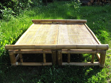 Bambusbett 160x200 von vorn Produktfoto